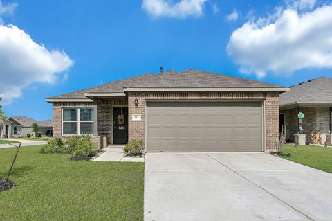 183 Bellewood Manor Drive Magnolia TX 77354