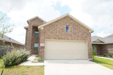 Homes For Rent - 3115 Savannah Rose Drive<br/> Angleton, TX 77515