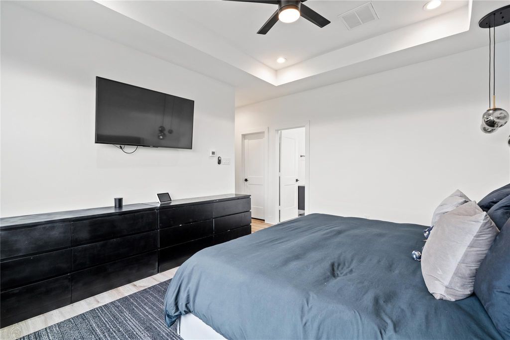 Photo of 2404 Hadley Street #C, Houston, TX 77003 (MLS # 19129941)