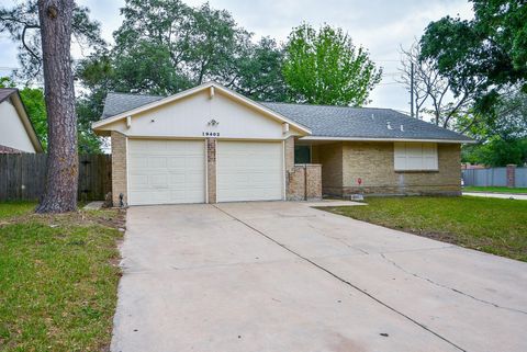 Photo of 19402 Leafwood Lane, Houston, TX 77084 (MLS # 30078504) Photo of 19402 Leafwood Lane, Houston, TX 77084 (MLS # 30078504)