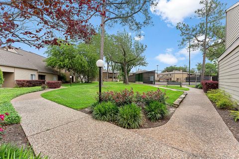 Tiny photo for 2419 Briarwest Boulevard, Houston, TX 77077 (MLS # 21248197)