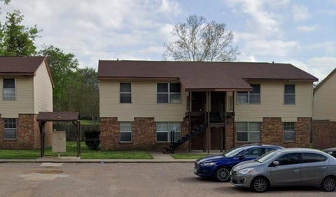 Apartment For Rent - 208 Wells St<br/> Madisonville, TX 77864