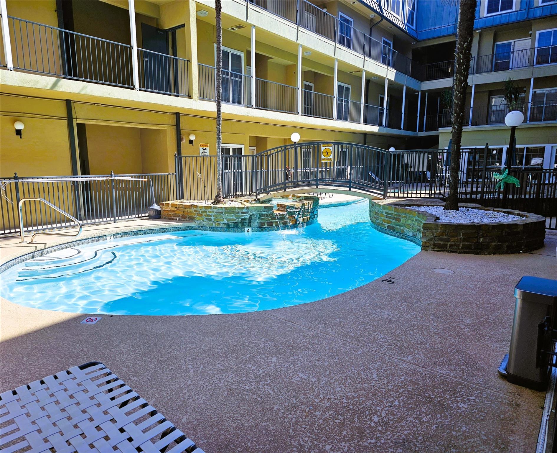 921 Marine Drive 227