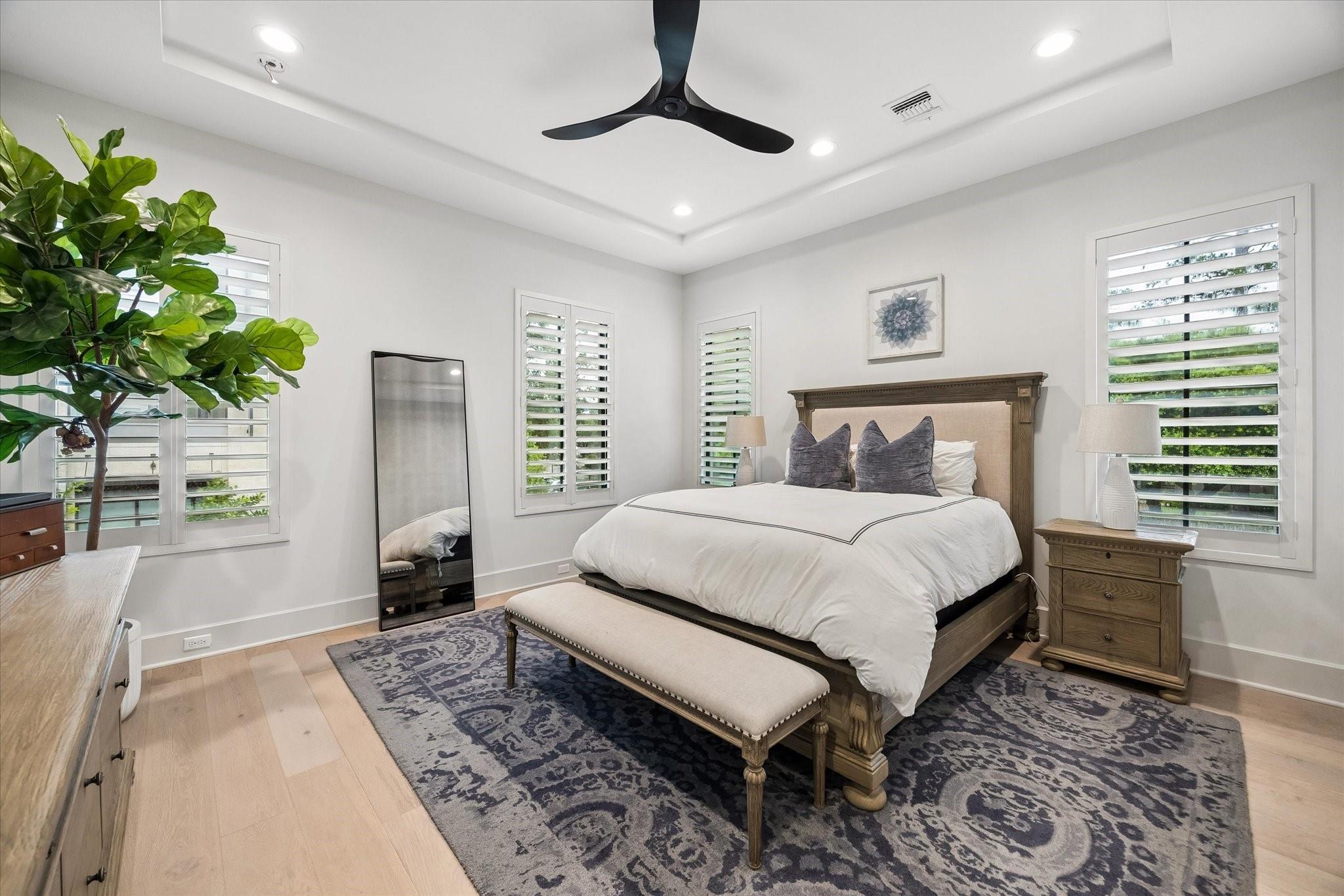 Houston, Texas, 77024, United States, 4 Bedrooms Bedrooms, ,5 BathroomsBathrooms,Residential,Active,2052017