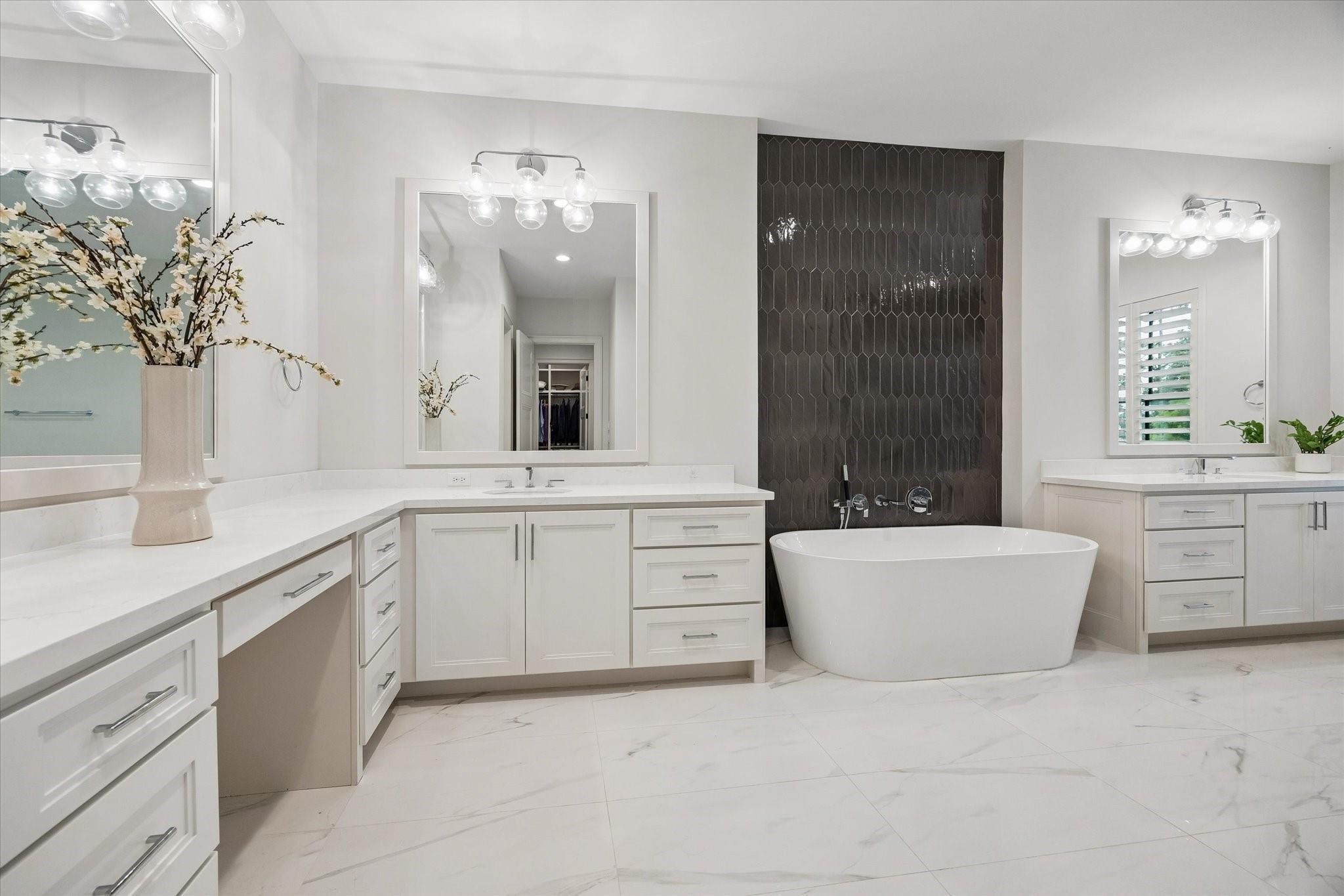 Houston, Texas, 77024, United States, 4 Bedrooms Bedrooms, ,5 BathroomsBathrooms,Residential,Active,2052017