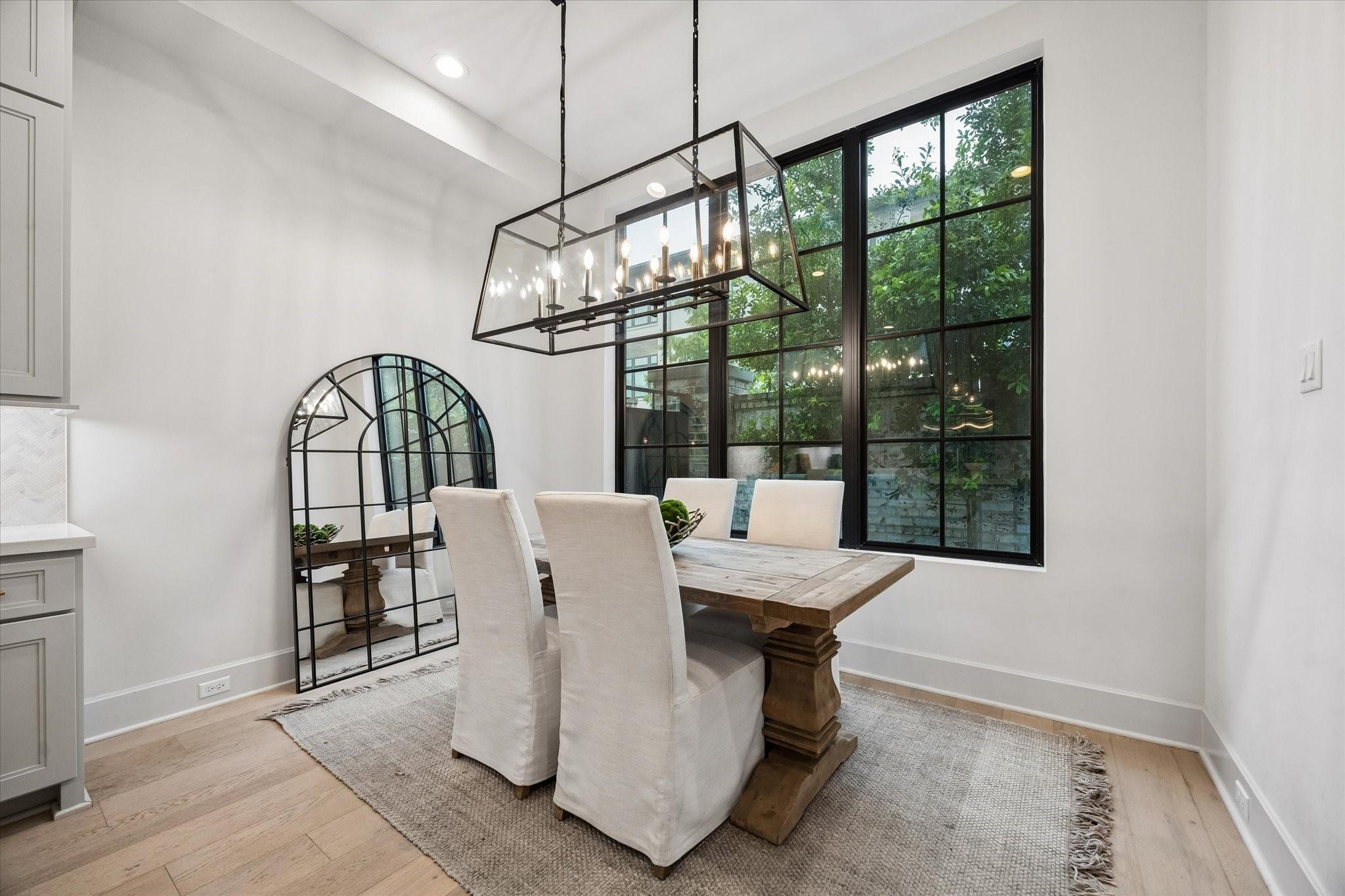 Houston, Texas, 77024, United States, 4 Bedrooms Bedrooms, ,5 BathroomsBathrooms,Residential,Active,2052017