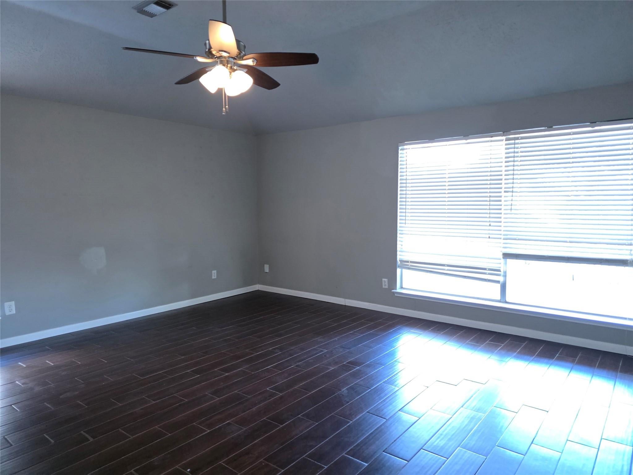 2215 Lady Leslie Lane