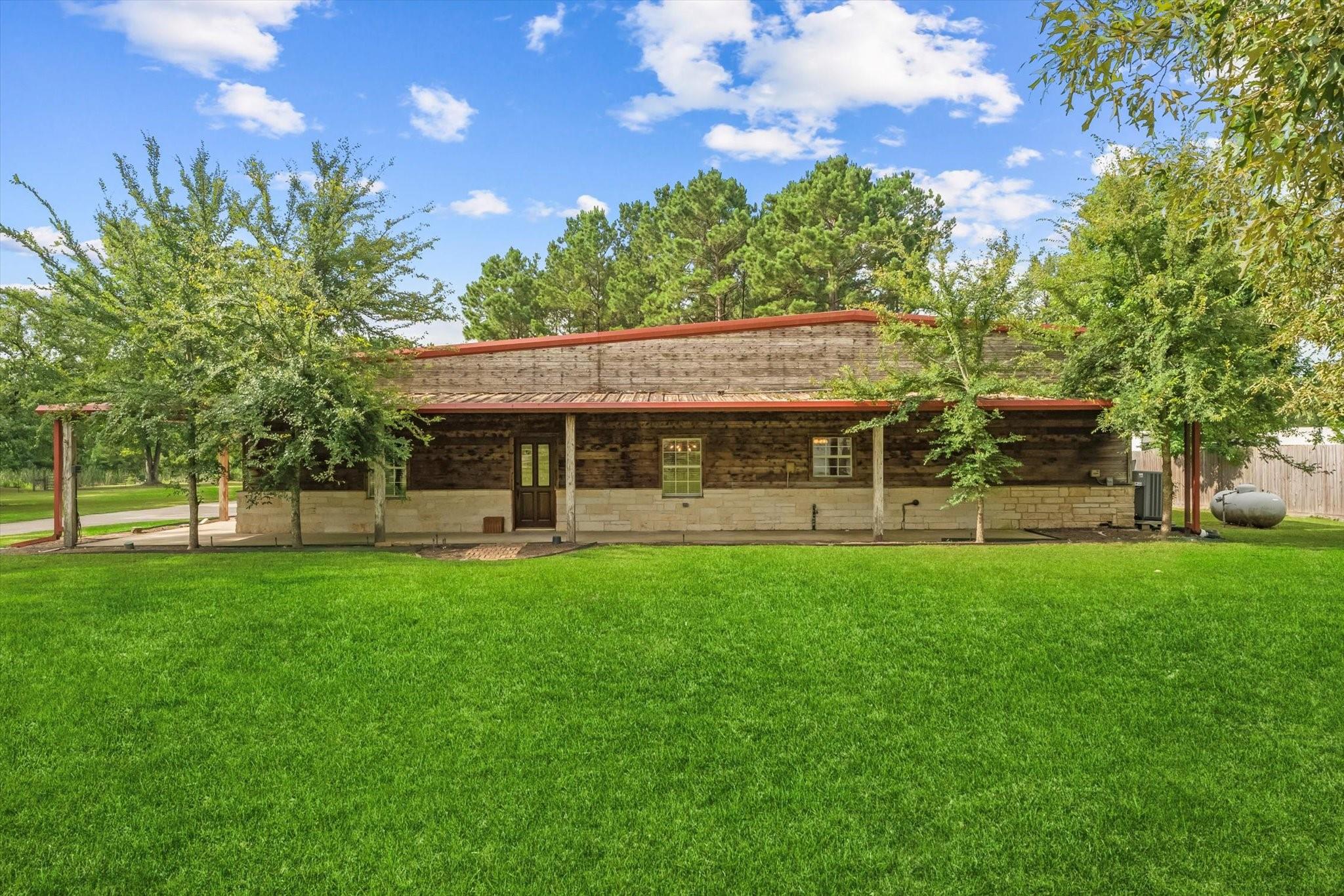 9250 County Road 302