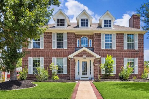 2503 Hodges Bend Circle Sugar Land TX 77479