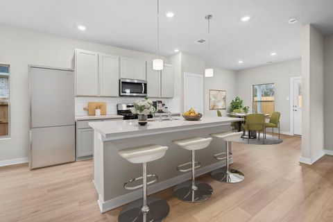 Photo of 240 Orchard Laurel Drive, Alvin, TX 77511 (MLS # 92959398)