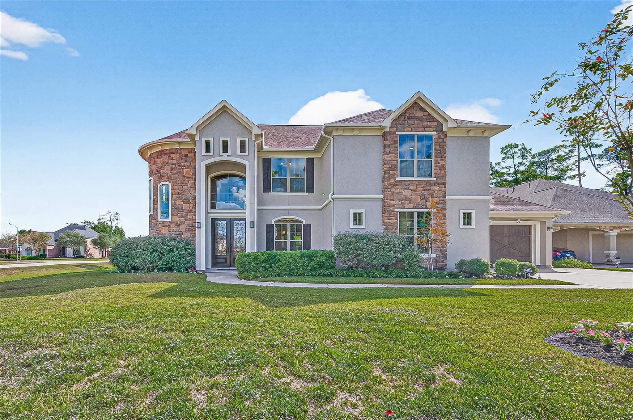 6903 Augusta Pines Cove