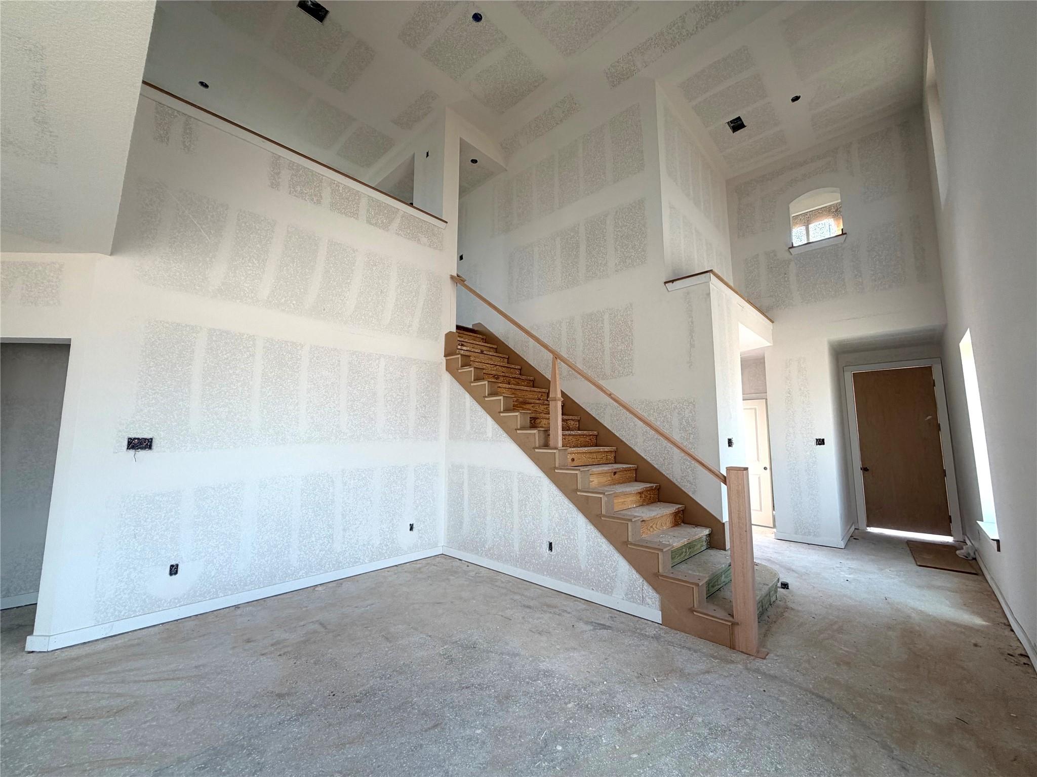 5522 Silk Petal Drive