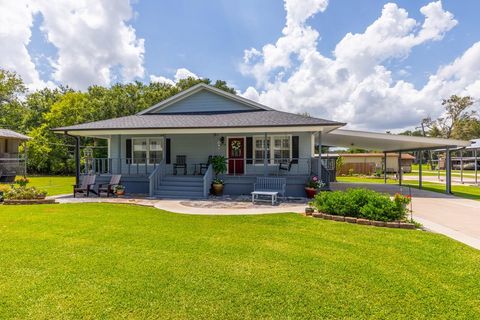 Photo of 3710 Eagleson Lane, Beaumont, TX 77705 (MLS # 90817554)