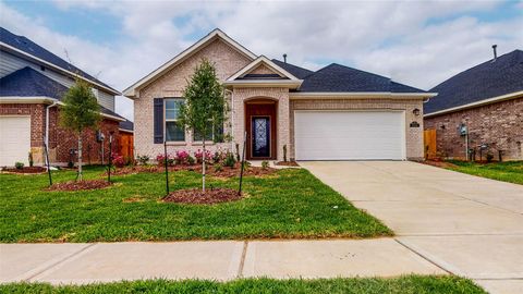 Photo of 31314 Whitfield Court, Fulshear, TX 77441 (MLS # 32405070)
