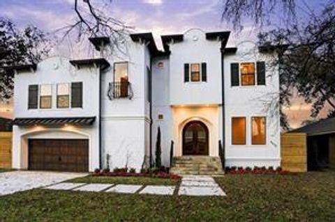 Photo of 4632 Oakdale Street, Bellaire, TX 77401 (MLS # 22292887)