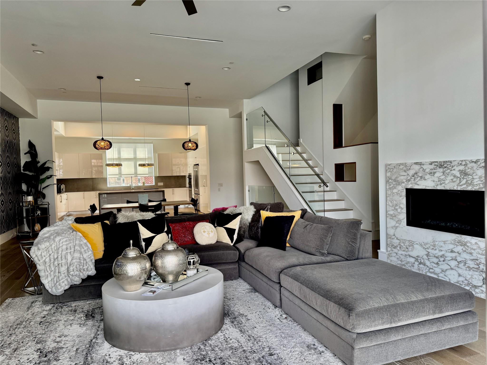 1448 Lake Pointe Parkway