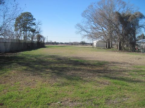 Vacant Land For Sale - Highway 36<br/> Brazoria, TX 77422