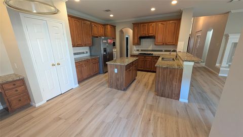 Photo of 5815 Saber River, Sugar Land, TX 77479 (MLS # 36584047)