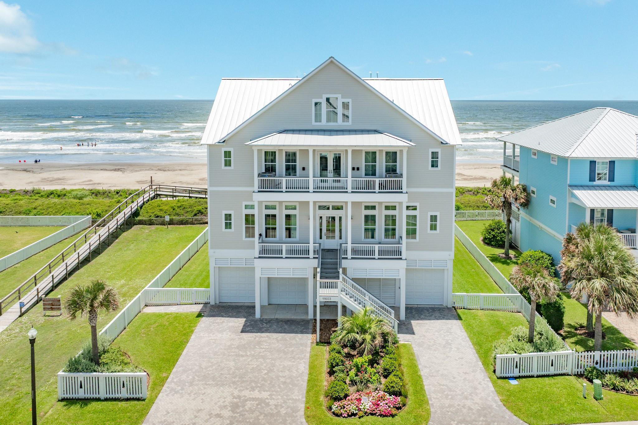 11603 Beachside