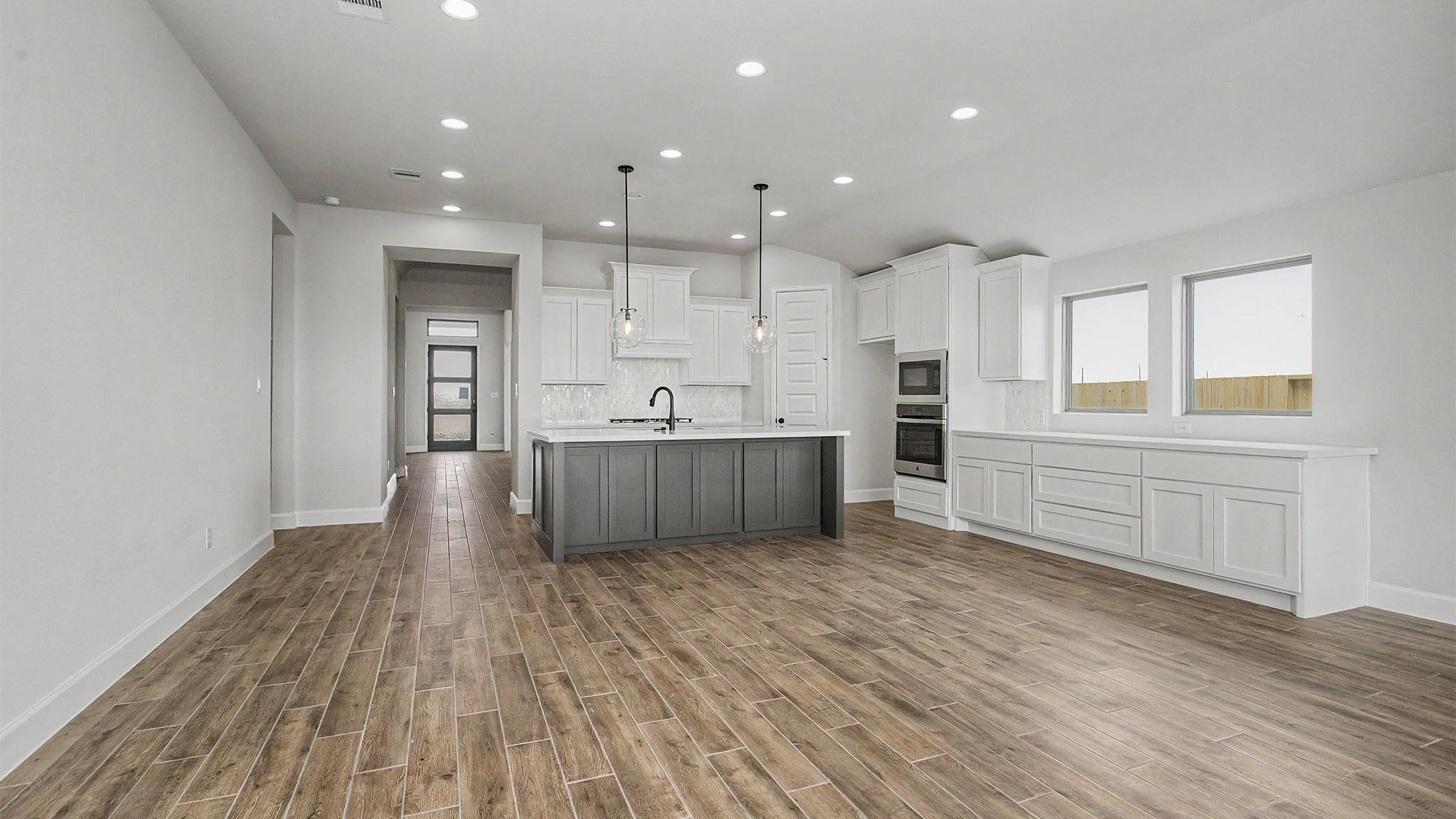 1607 Highland Waters Drive