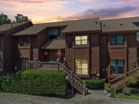 Photo of 721 Davis Road, League City, TX 77573 (MLS # 71177538)