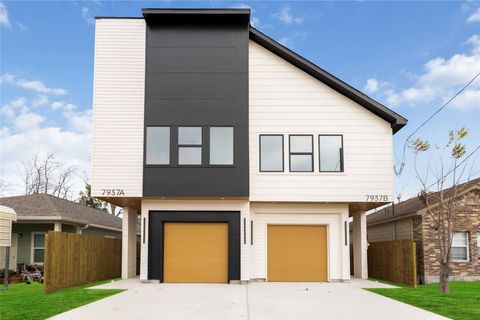 Photo of 7817 Sandy Street #A-B, Houston, TX 77028 (MLS # 53531517)