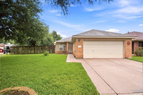 Photo of 111 Thunder Basin Drive, Richmond, TX 77469 (MLS # 66822268)