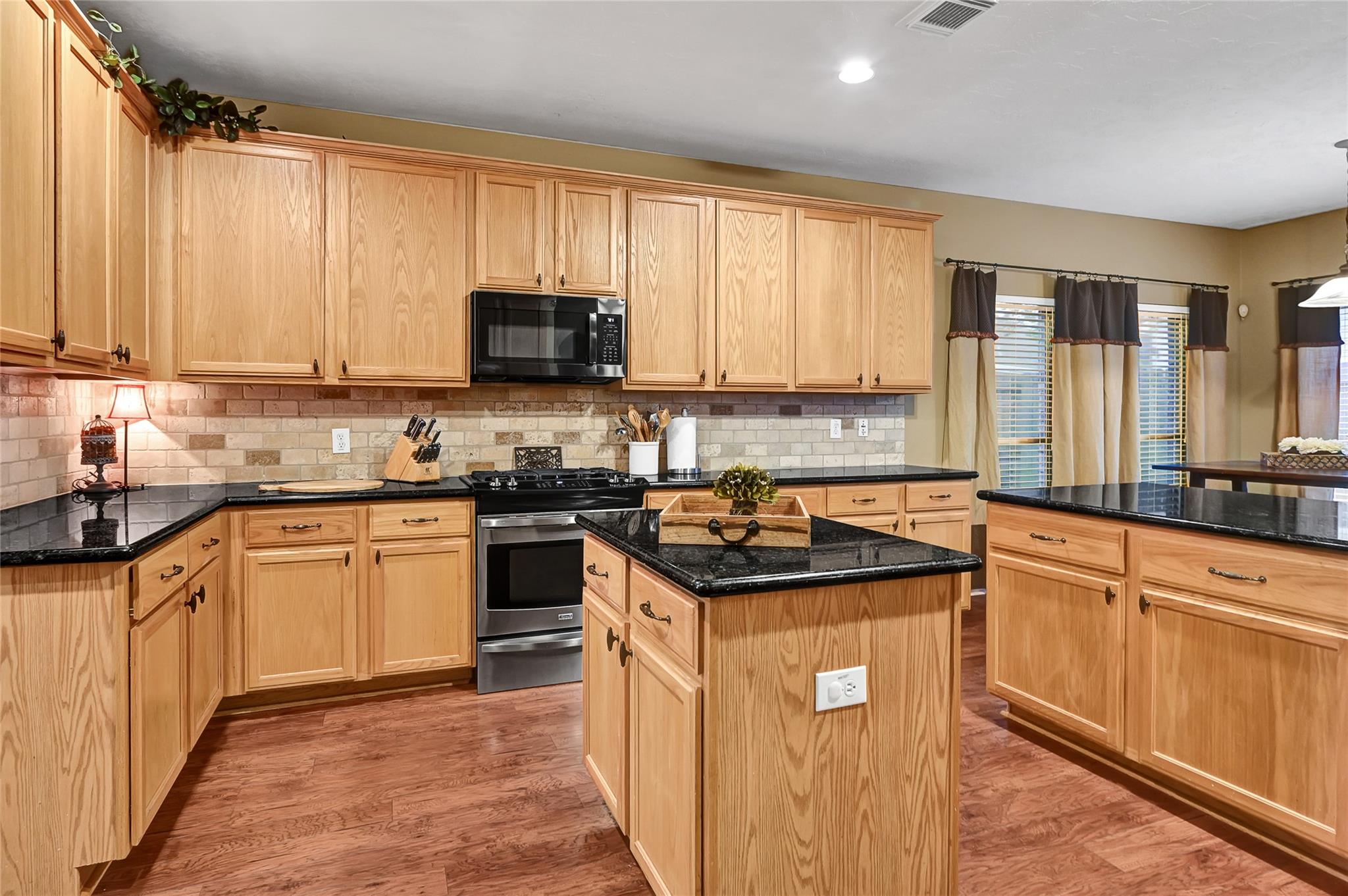 1827 Calypso Cove Court