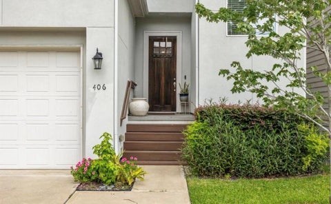 Photo of 406 Yale Oaks Lane, Houston, TX 77091 (MLS # 31074226)