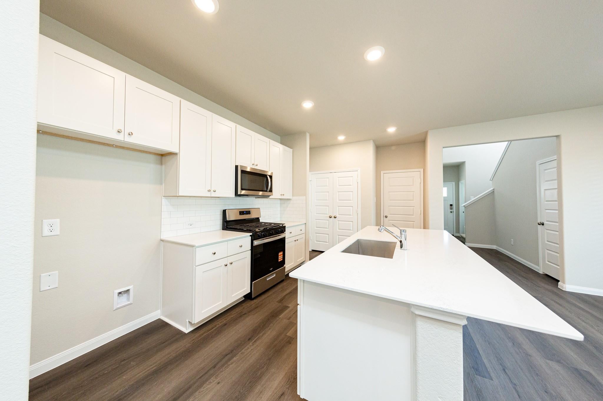 2308 Pipefish Drive