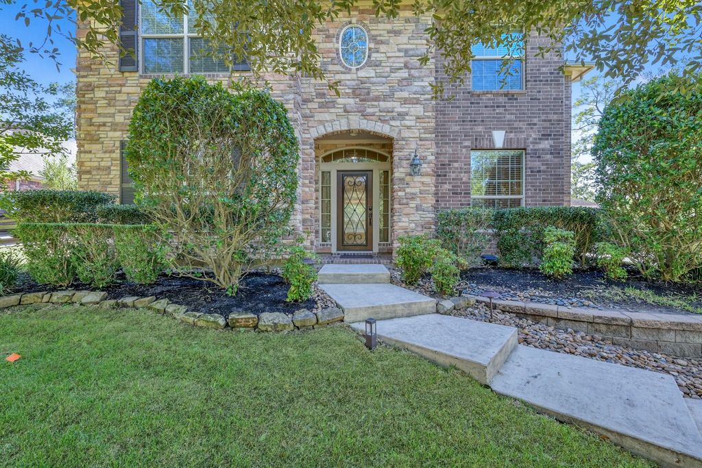 Photo of 2458 S Bramlet Drive, Conroe, TX 77304 (MLS # 22200593)
