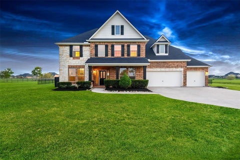Photo of 7518 Lake Ivie, Needville, TX 77461 (MLS # 69802022)