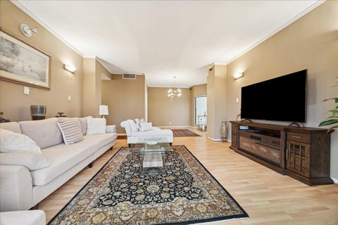Photo of 661 Bering Drive #709, Houston, TX 77057 (MLS # 55889321)