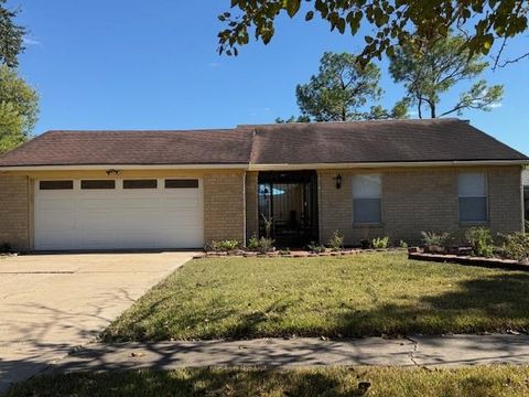 Photo of 15123 Chasehill Drive, Houston, TX 77489 (MLS # 49192232)