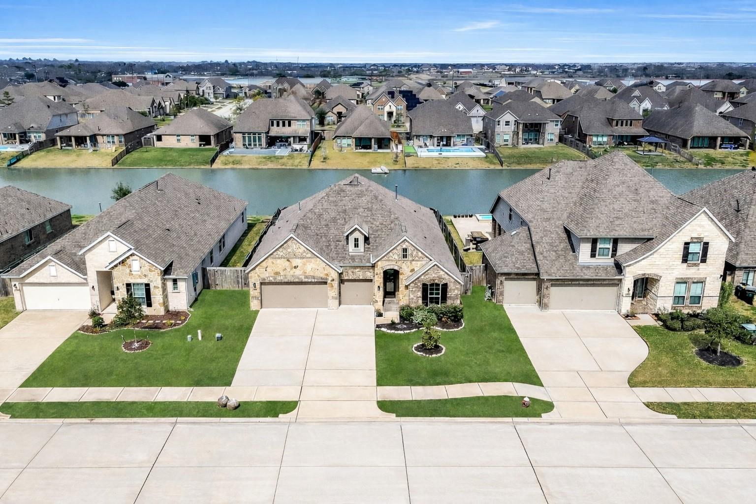 2635 Broad Reach Road