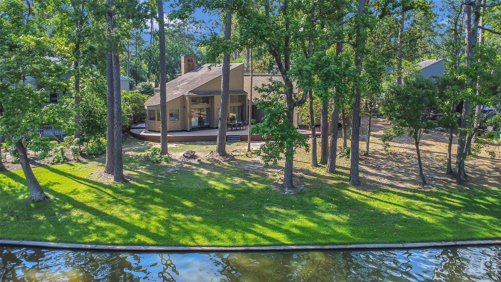 3142 E Lake Crescent Drive