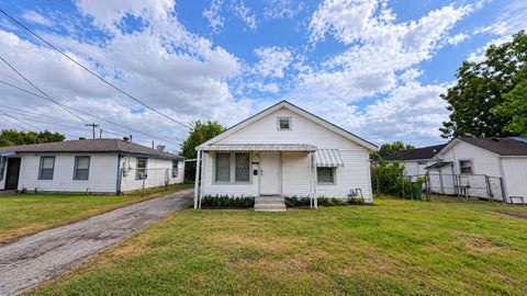 Photo of 7915 Colonial Lane, Houston, TX 77051 (MLS # 87868314)