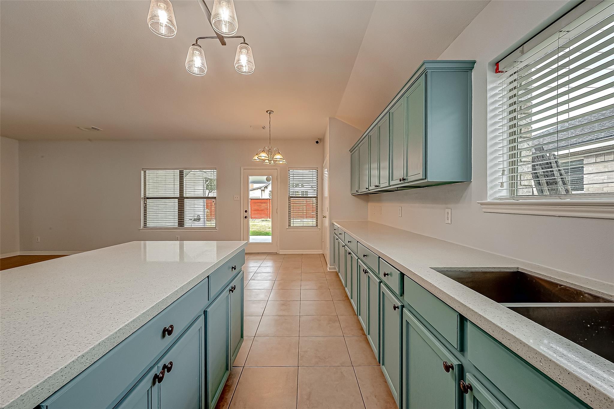 1922 S Bevington Oaks Circle