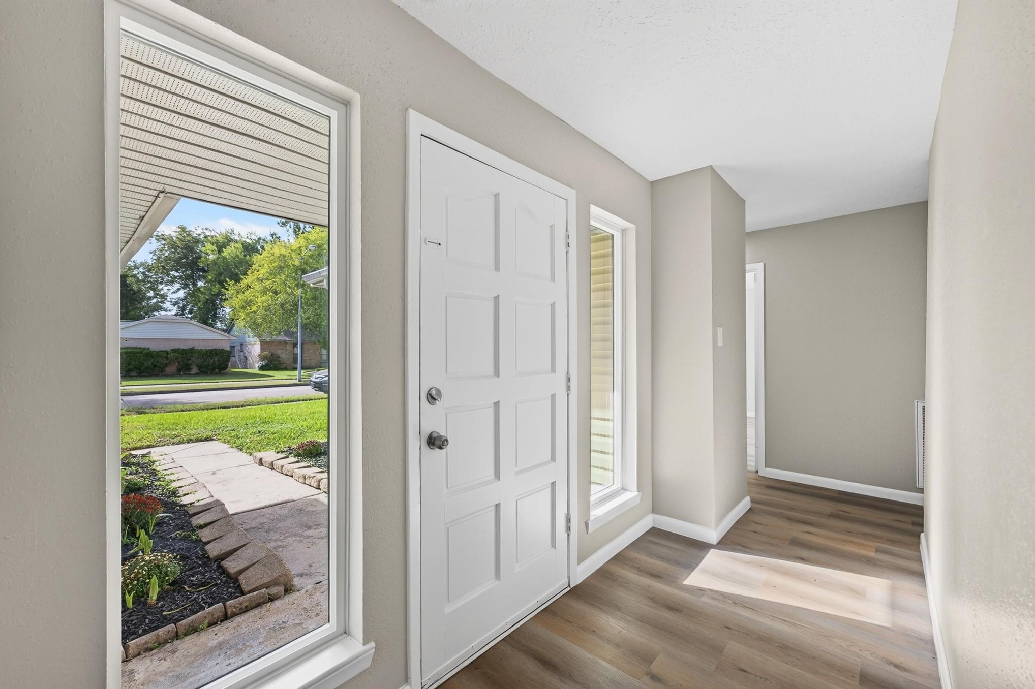 2402 Colonial Ridge Drive