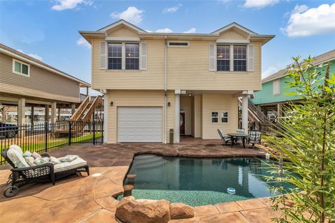 Photo of 1323 Wahini Street, Tiki Island, TX 77554 (MLS # 68671198)