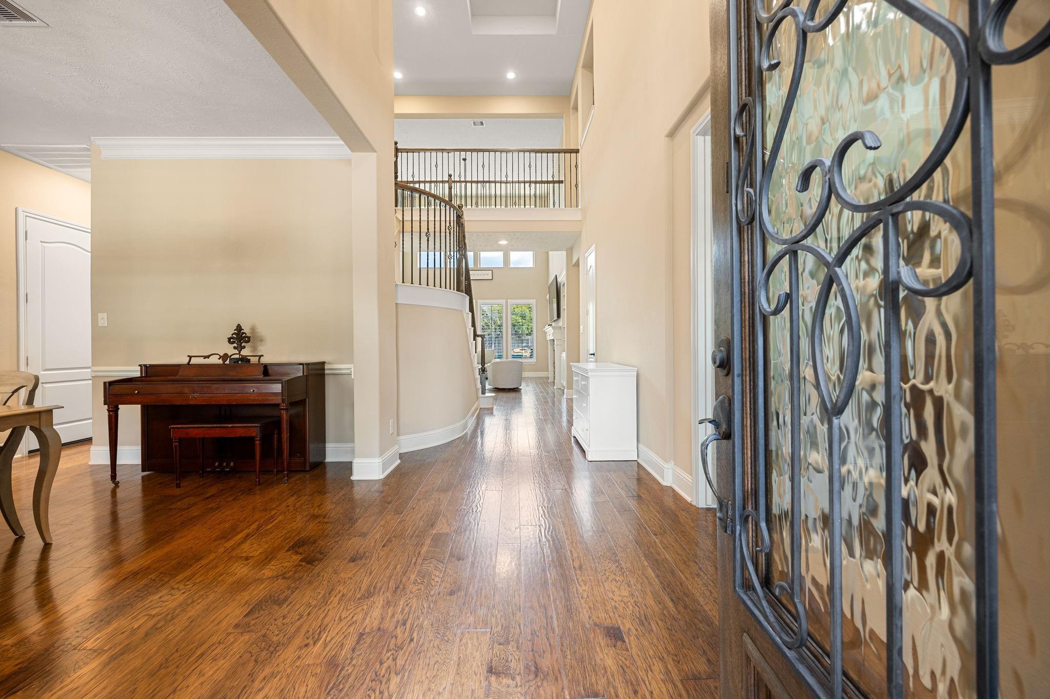 5607 Mustang Ridge Lane
