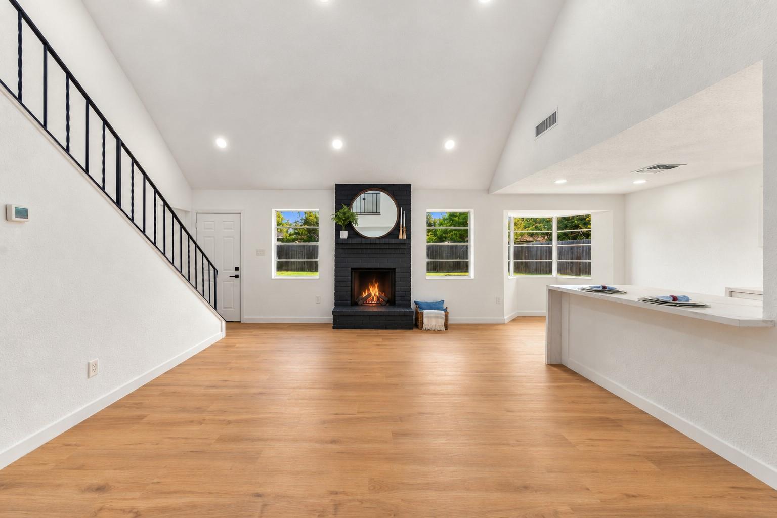 11711 Cedar Form Lane