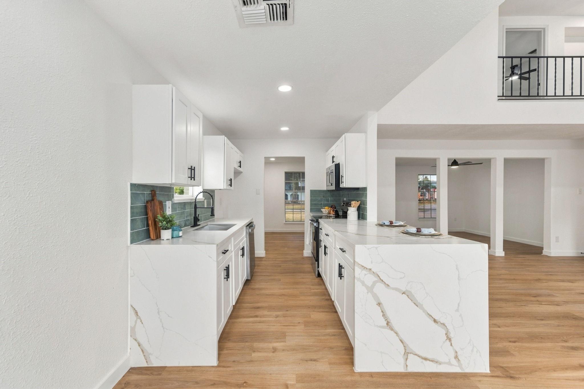 11711 Cedar Form Lane