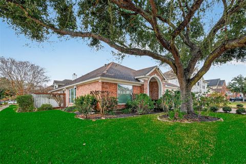 2214 Ruffian Lane Stafford TX 77477