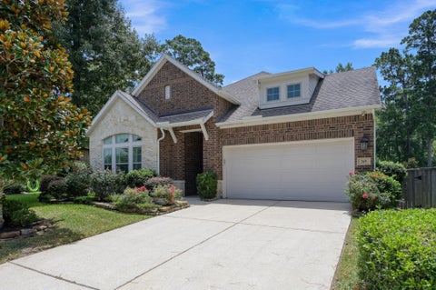 Photo of 269 Trillium Park Loop, Conroe, TX 77304 (MLS # 23756031)