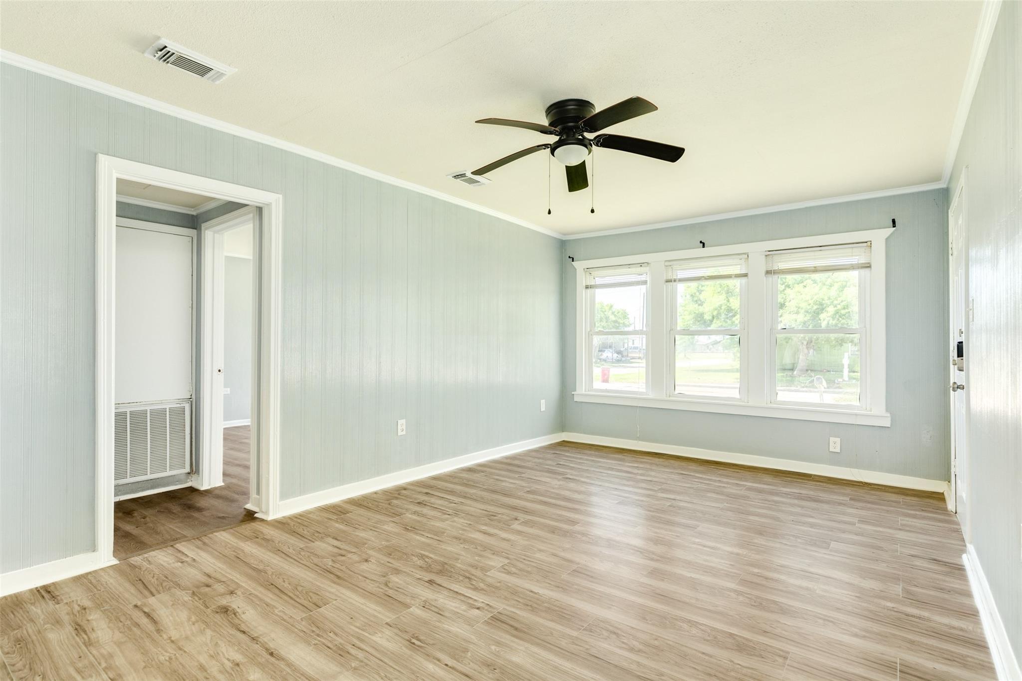 302 W 8th Street A