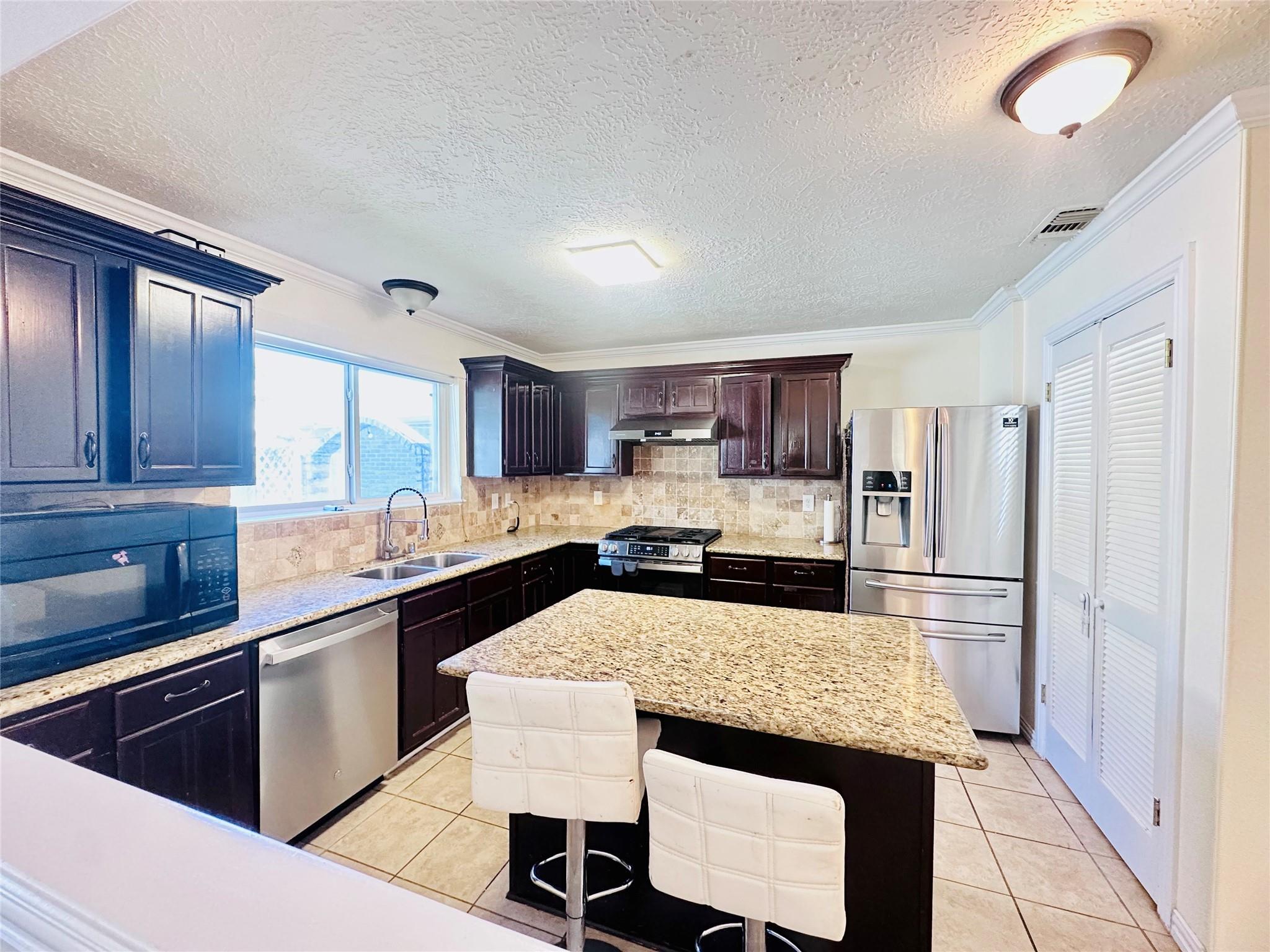7419 San Morino Drive