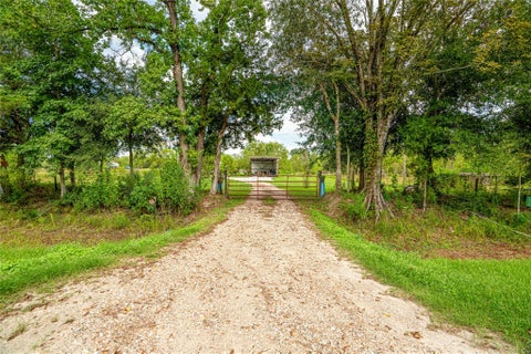 Photo of 1246 County Road 676, Dayton, TX 77535 (MLS # 79838344)