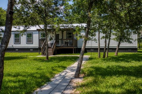 Photo of 102 Hilltop Court, Somerville, TX 77879 (MLS # 73813039)