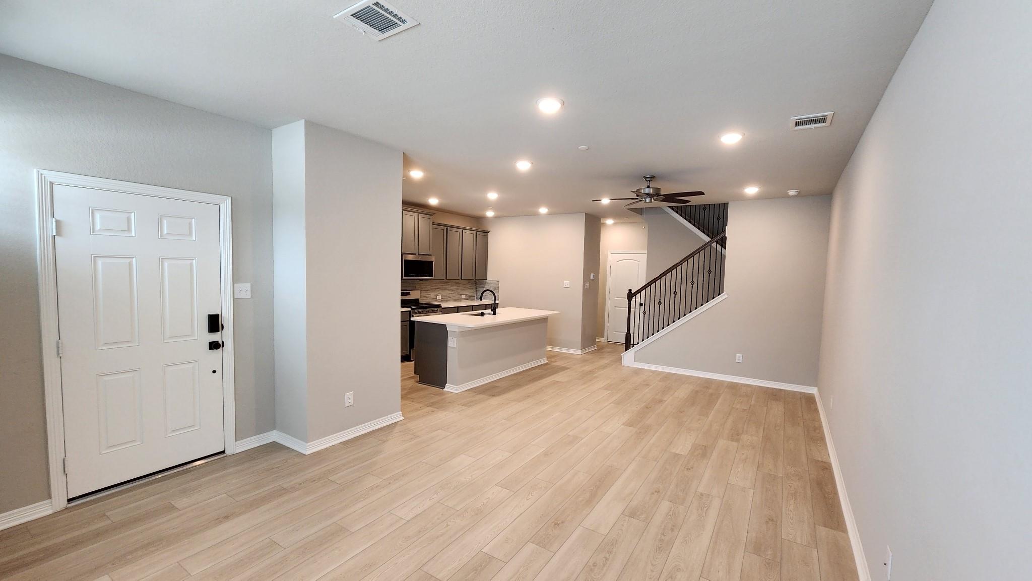 8009 Scanlan Trail